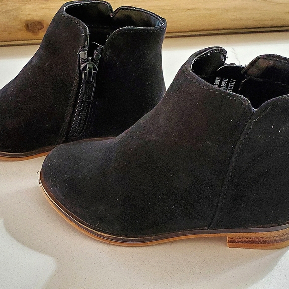 Black ankle booties - Picture 6 of 7